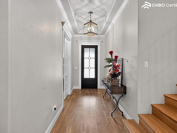 4th image of 903 W 86th Pl S
