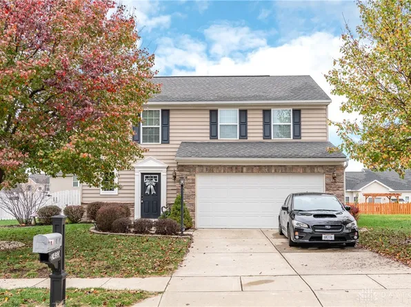 1430 Artesian Ln, Fairborn, OH 45324