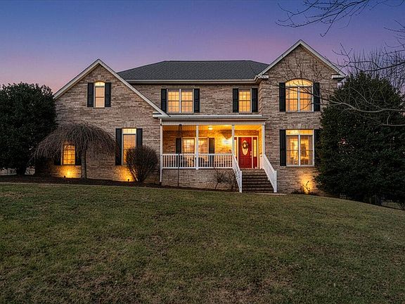 2nd image of 185 Walnut Manor Dr