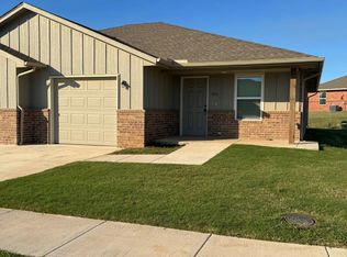 503 Parkhill Cir, Newcastle, OK 73065