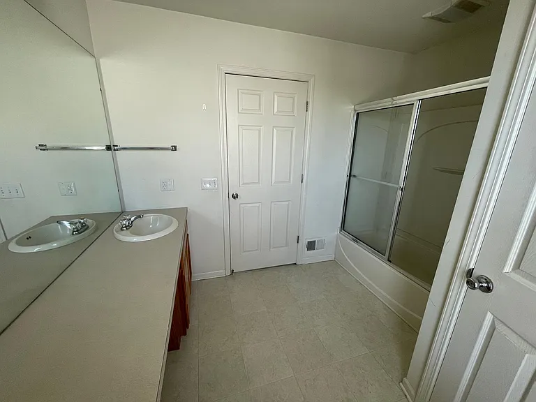 7920 Winterfield Dr — Photo 18