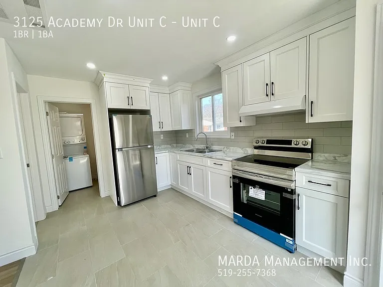 3125 Academy Dr #C — Photo 4