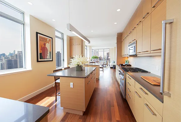 Sold by Douglas Elliman | media 3