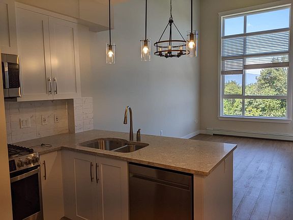 3rd image of 11077 Ravine Rd #525