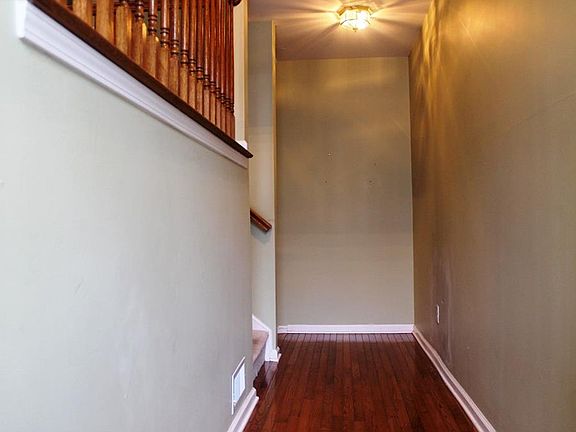 3rd image of 2706 Eaton Ct #2706