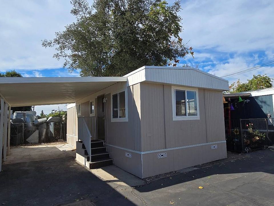 1st image of 10838 Vernon Ave Trailer 13
