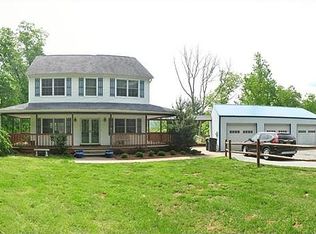 185 Summit Ave, Central Valley, NY 10917