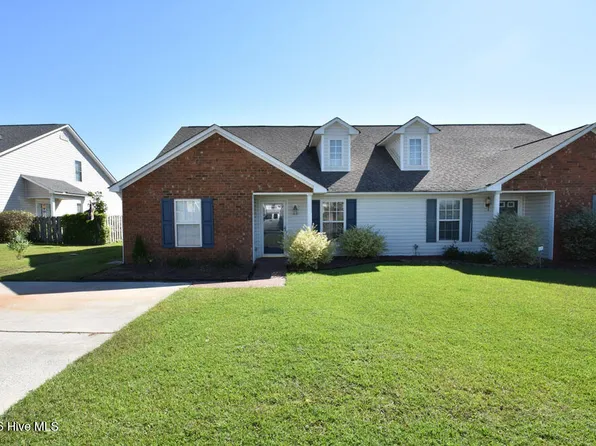 122 Emily Dr #A, Winterville, NC 28590