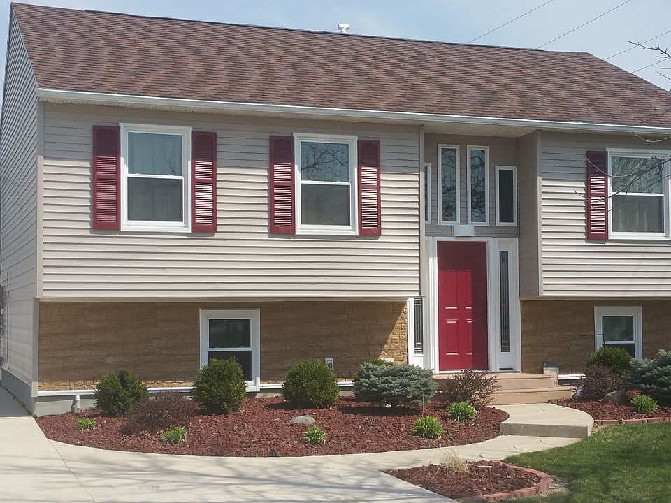 1st image of 28604 Starbright Blvd