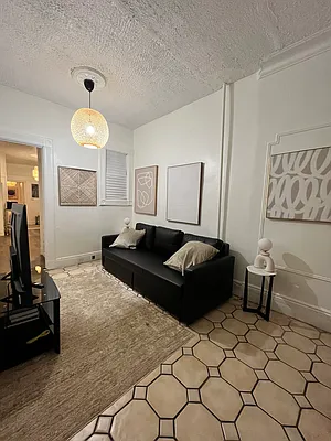 Rented by Dwell Residential Inc | media 4