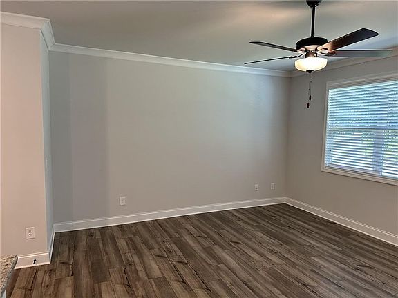 5th image of 4553 Cypress Park Dr