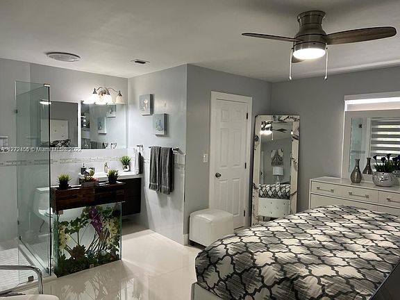 4th image of 244 NW 36th Ct #244