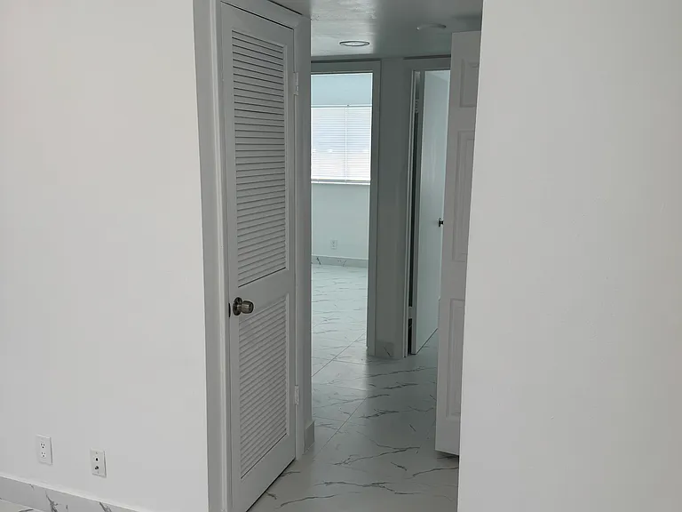 1335 S Dixie Hwy #4 — Photo 6