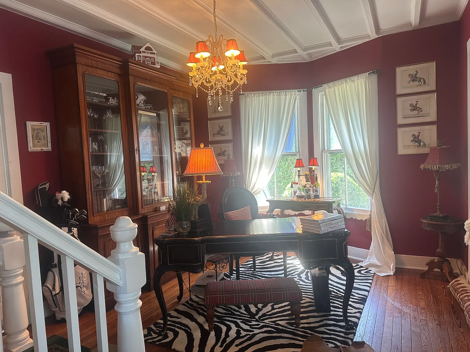 " Eden Roc" Water View Victorian in Park -Like-Setting — Photo 4