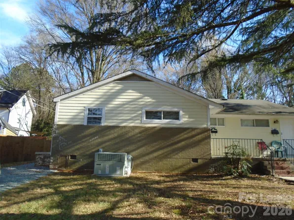 1842 Academy St, Charlotte, NC 28205
