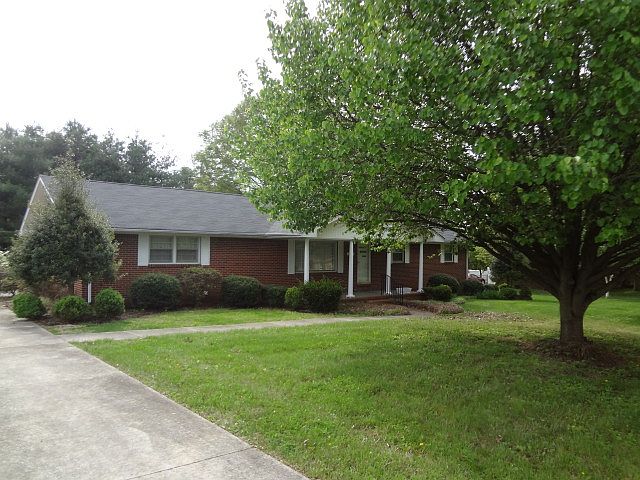 1st image of 1516 Flintwood Ave