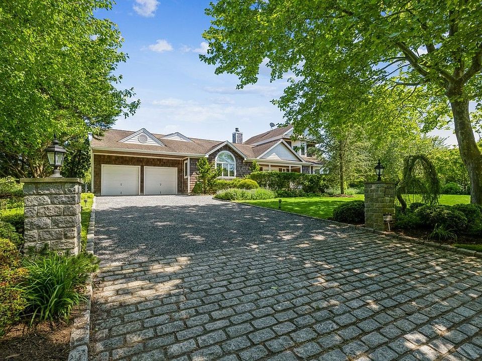1st image of 2 Pheasant Cove Ct