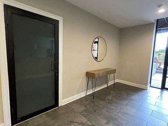 5th image of 47 Camden St Unit 101