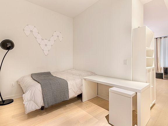 4th image of 77 Charlton St APT S6e