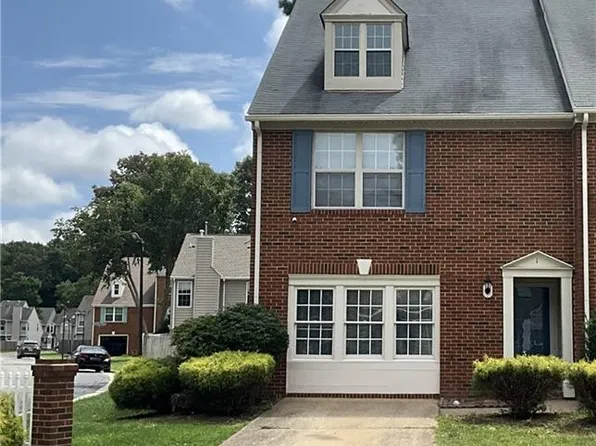 1 Loquat Pl, Hampton, VA 23666