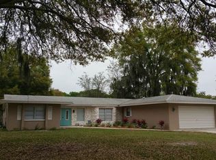 5615 Driftwood Dr, Lakeland, FL 33809