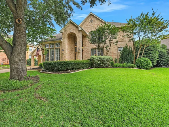 918 Midland Creek Dr, Southlake, TX 76092