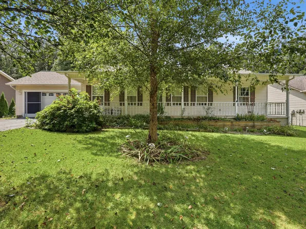 2018 Keno Dr, Crossville, TN 38572