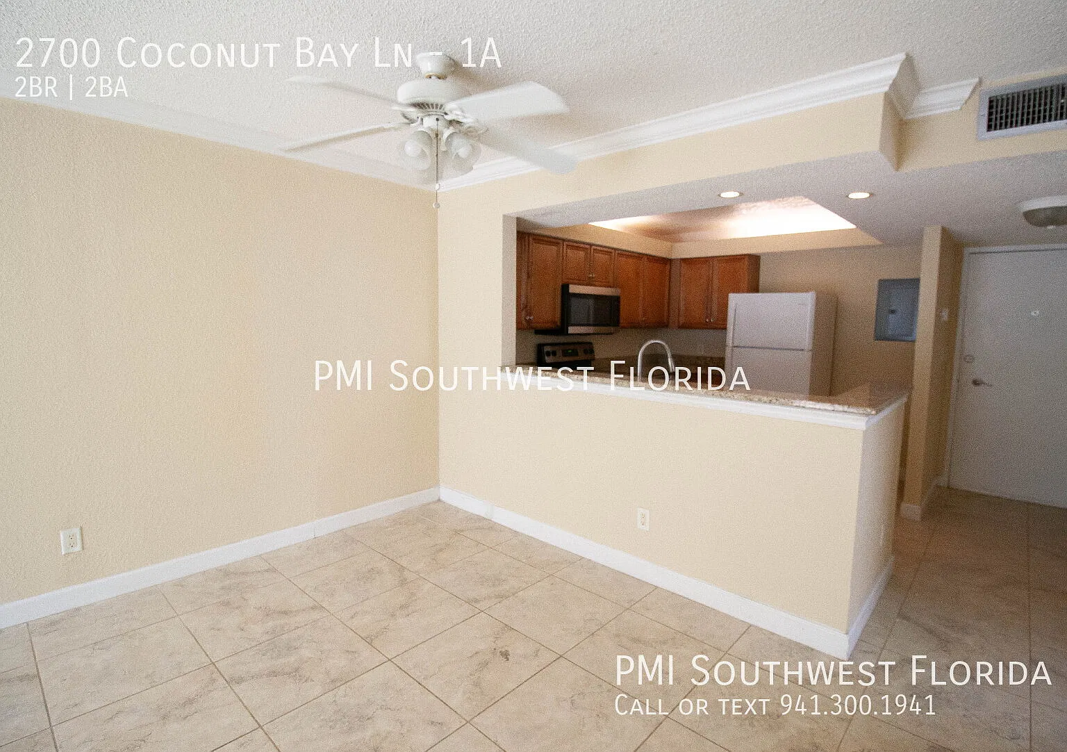 2700 Coconut Bay Ln — Photo 4