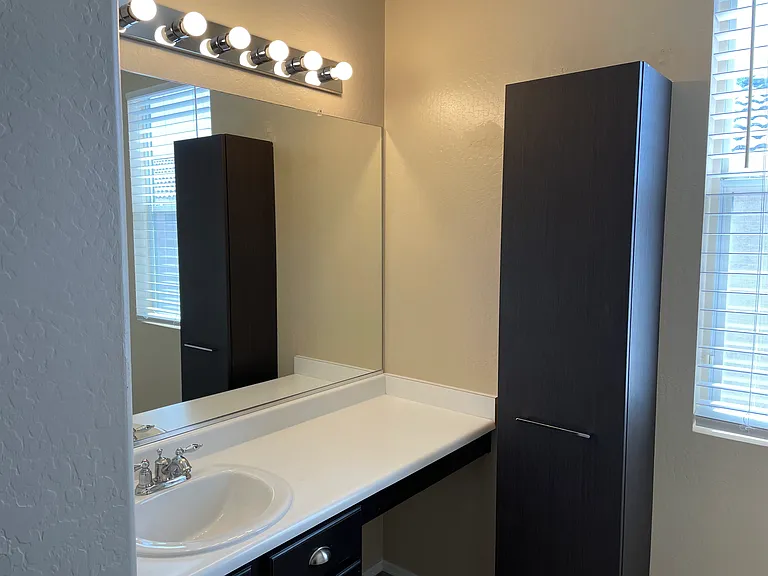 5217 W Fulton St — Photo 20