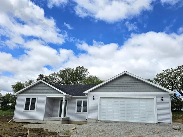 812 Karsten Drive, Horicon, WI 53032