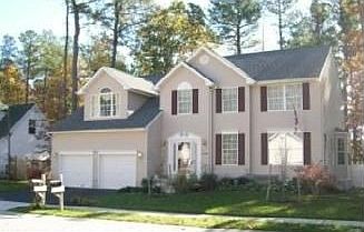 1st image of 220 Timber Ln