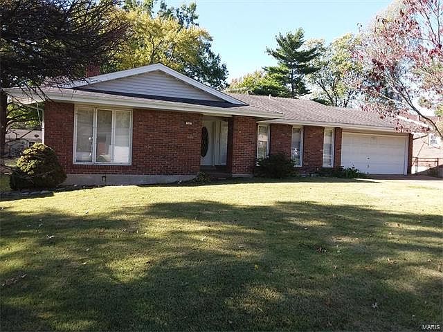 1st image of 712 Coach House Dr
