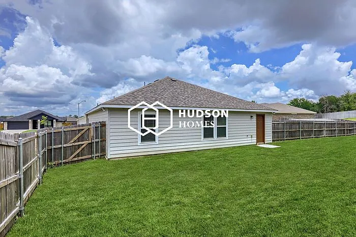 3817 Poteet Ct — Photo 11
