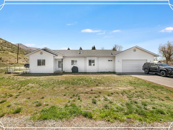 321 N 7th St, Bellevue, ID 83313