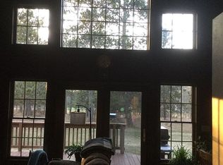 W6094 Oak Crest Dr, Norway, MI 49870