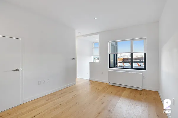 Rented by REZI | media 3