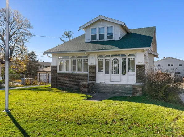 8429 North Granville ROAD, Milwaukee, WI 53224