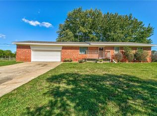 18203 S Rock Creek Rd, Shawnee, OK 74801