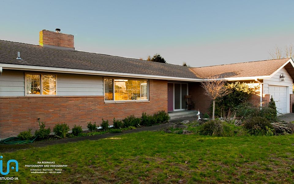 1st image of 2121 121st Ave SE