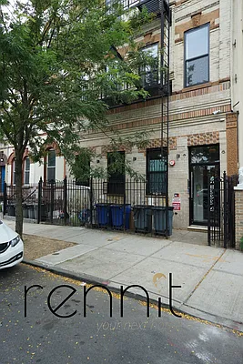 Rented by Rennit Inc. | media 14