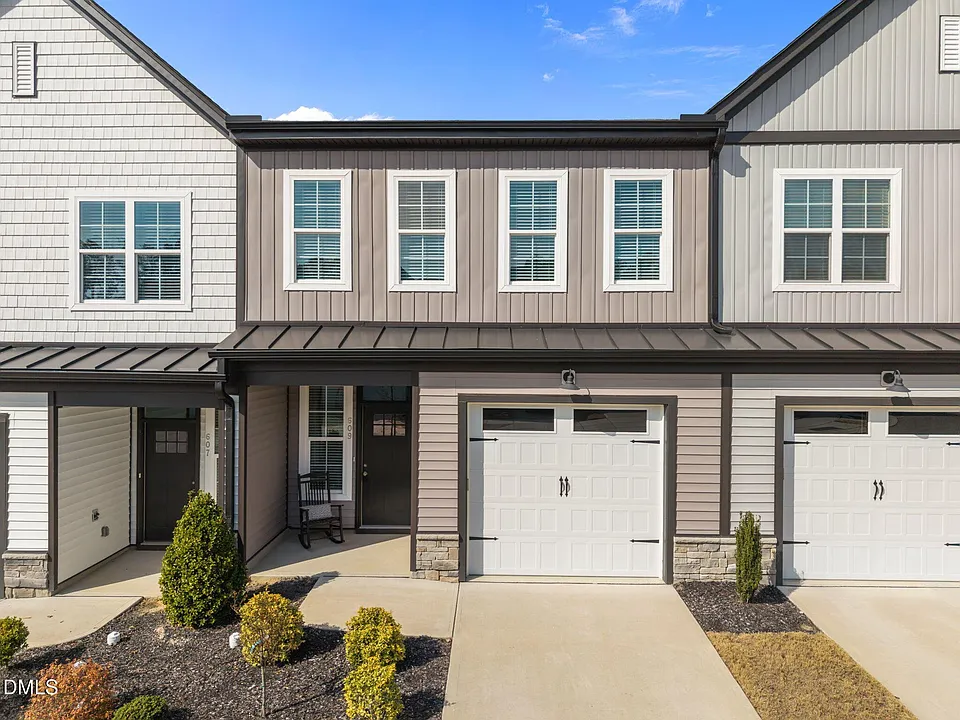 609 Marshskip Way
