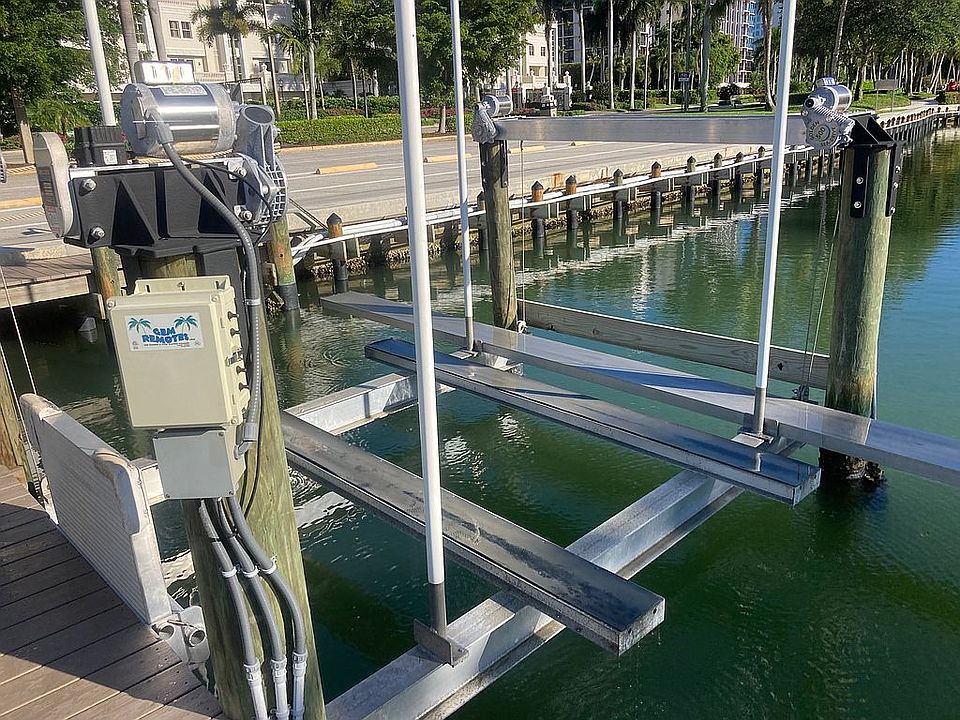 lift with remote