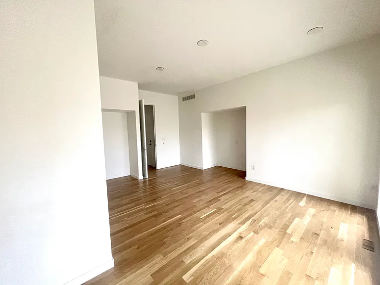 4692 W Wickford — Photo 36