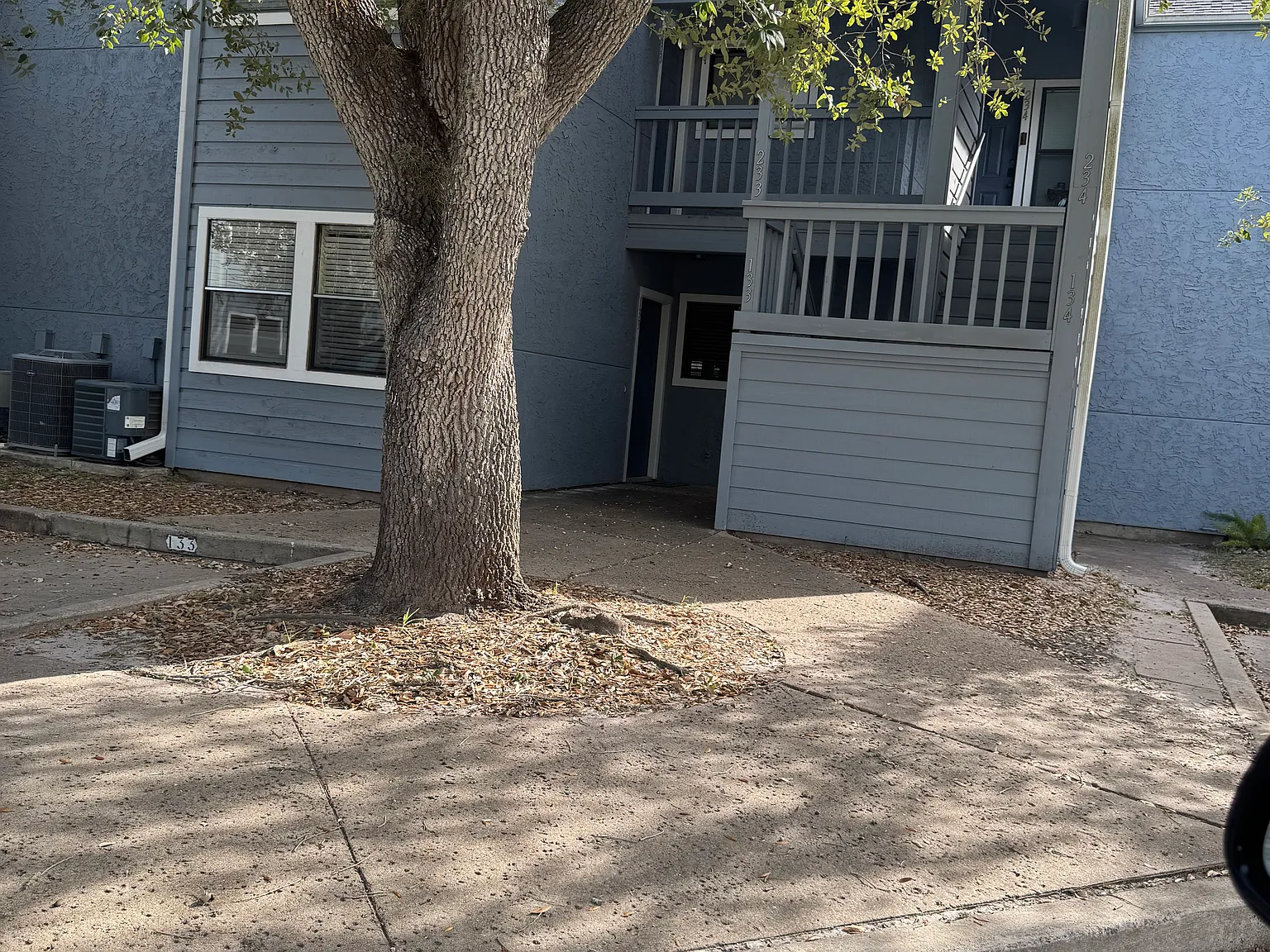 1 bed, 604 sqft, $1,100 — Photo 2