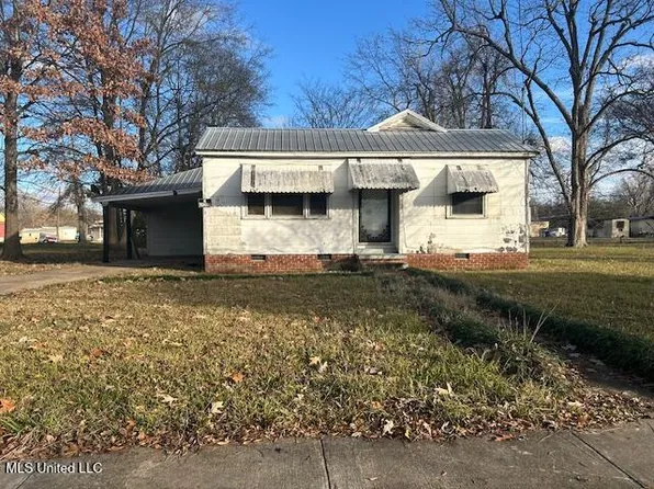 221 Adair Ave, Indianola, MS 38751