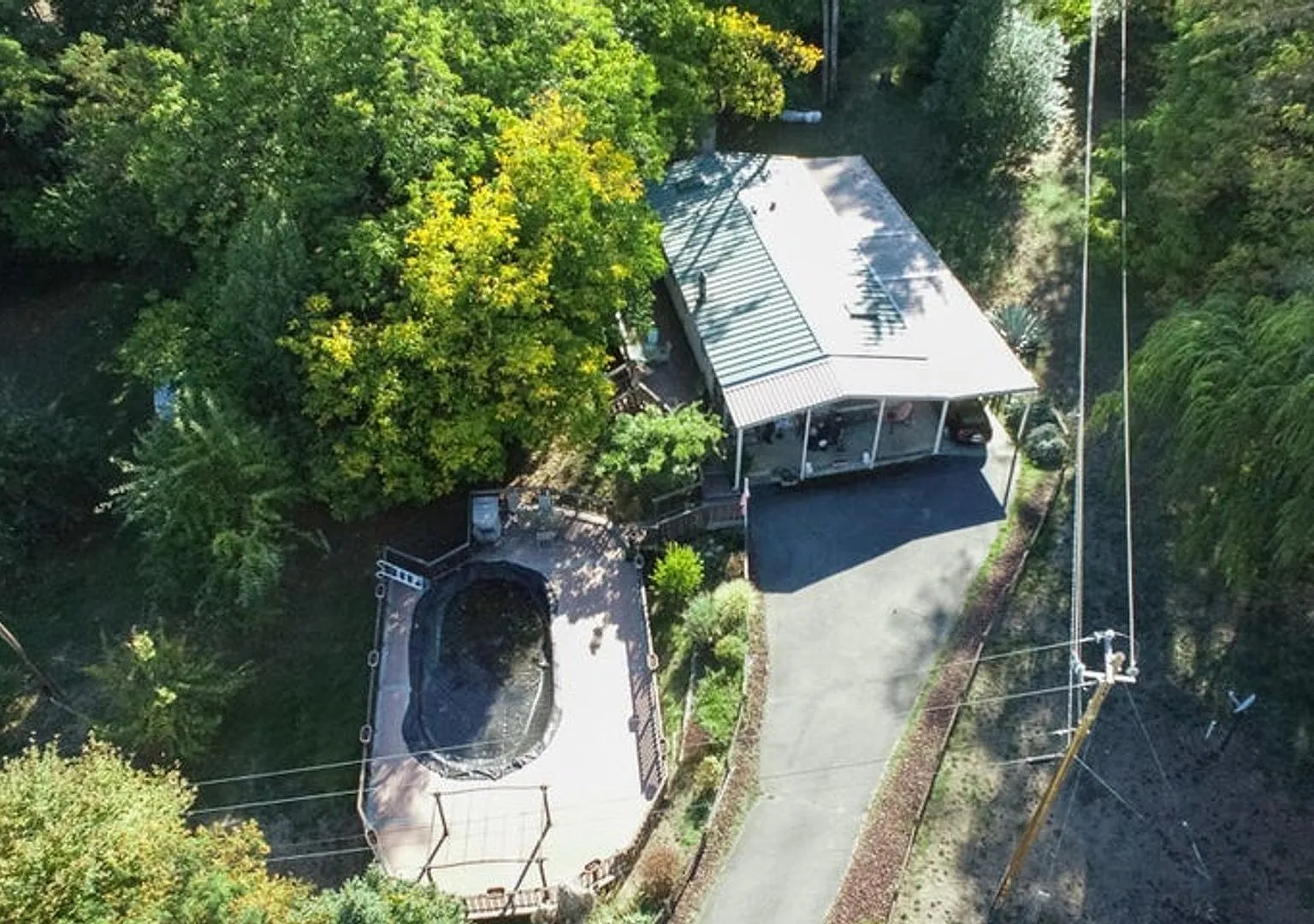 Gorgeous Home in Willow Creek with a Pool! — Photo 1