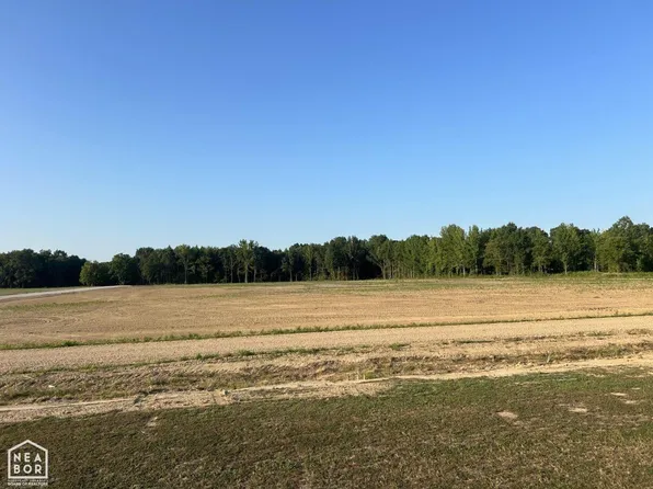 185 County Road 422, Jonesboro, AR 72404