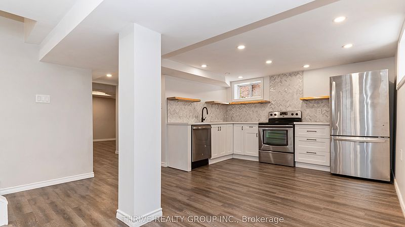 London House for rent - 2 Bedrooms — photo 12