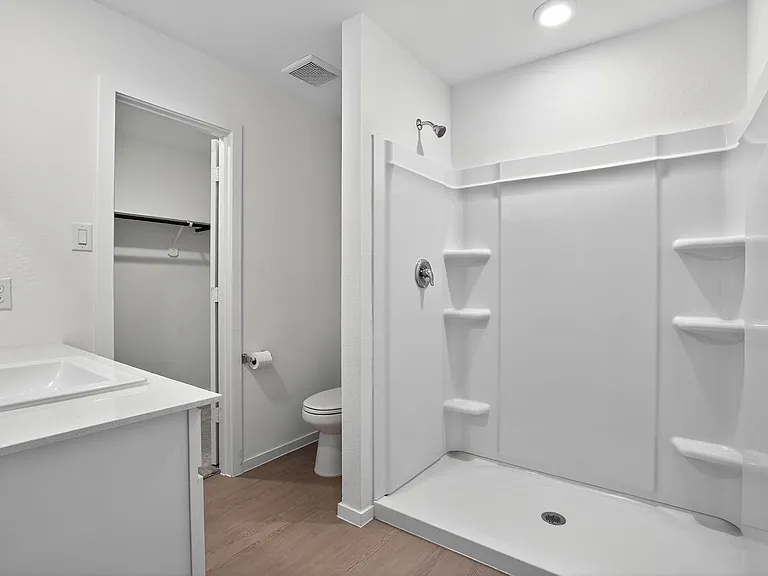 21255 Fieni Dr — Photo 3