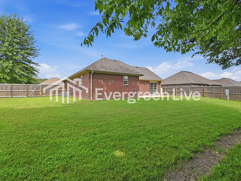 1119 River Oak — Photo 14